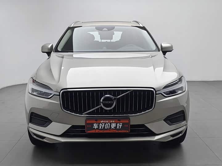 Volvo XC60 T5 полный привод V — фото 3