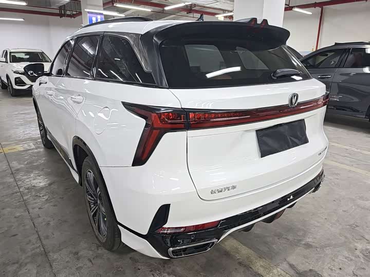 Changan CS75 PLUS 2023 2.0 T ATPremium — фото 5