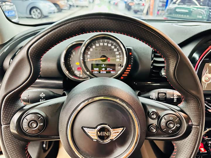MINI Clubman — фото 43