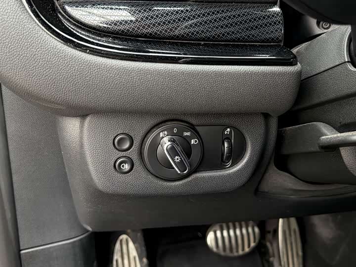 MINI Hatch — фото 14