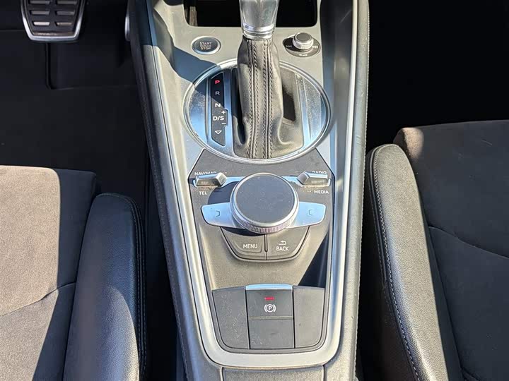 Audi TT 2015 TT Coupe 45 TFSI — фото 18