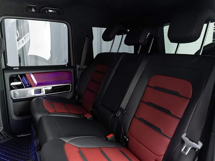 Mercedes-Benz G-Class 2025 AMG G 63 — фото 10
