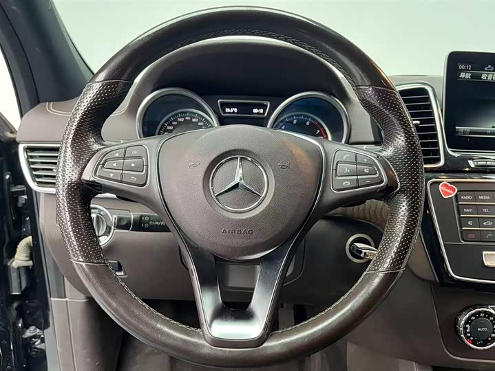 Mercedes-Benz GLE 2017 GLE 400 4 MATIC — фото 9