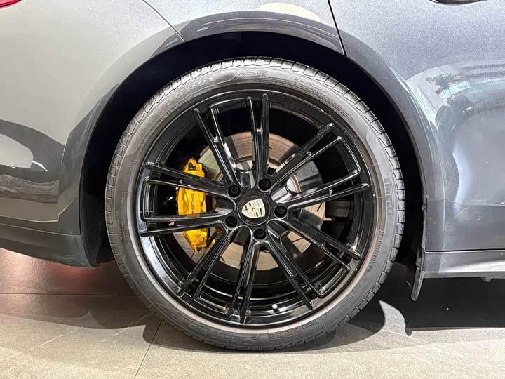 Porsche Panamera 2017 Panamera 4 Sport Turismo 3.0 T — фото 5