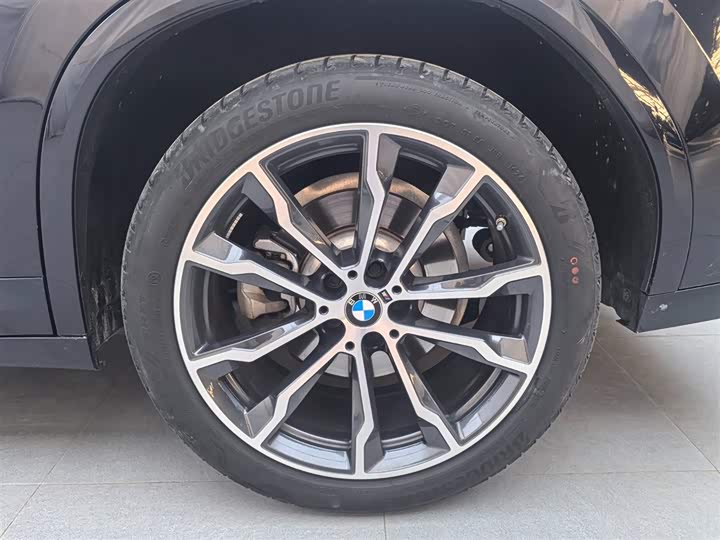 BMW X4 2022 x Drive 30i M — фото 18
