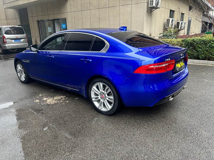 Jaguar XEL 2019 2.0 T 200 PS — фото 18