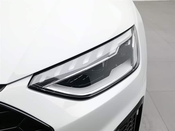Audi A4L 2024 40 TFSI — фото 7