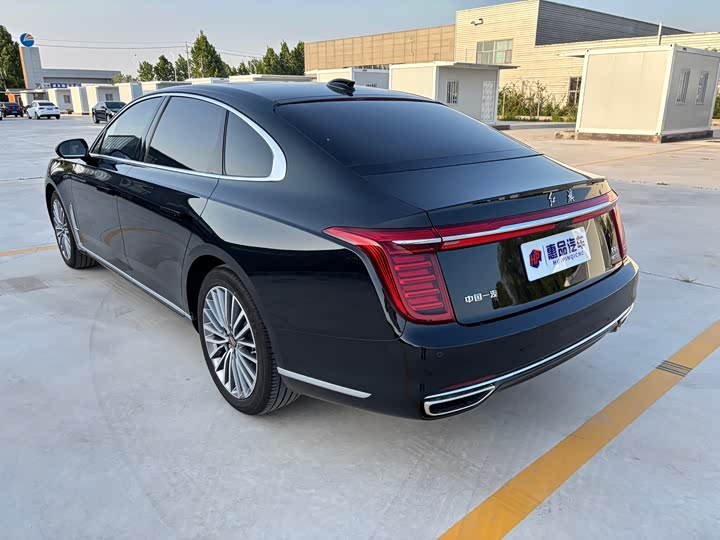 Hongqi H9 2022 2.0 T — фото 3