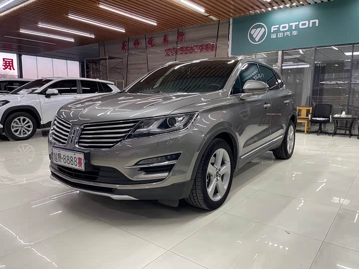 Lincoln MKC 2017 2.0 T 2 WD — фото 3