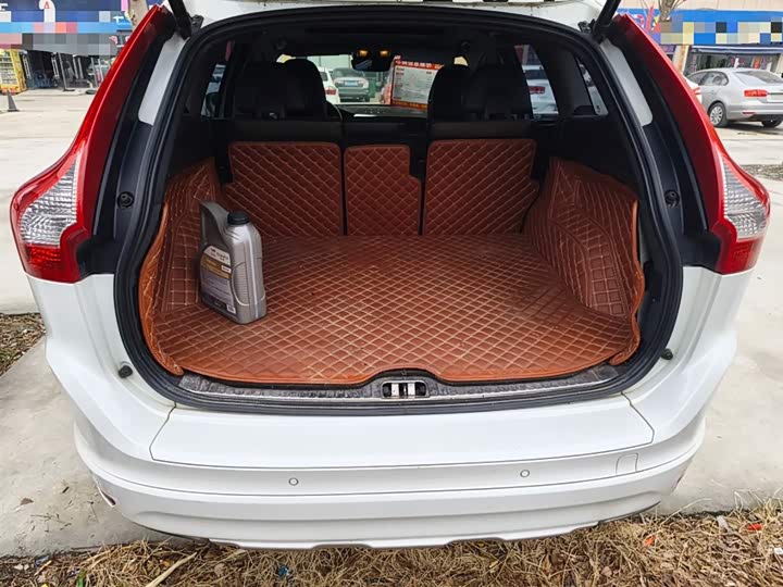 Volvo XC60 2015 T 5 AWD — фото 15