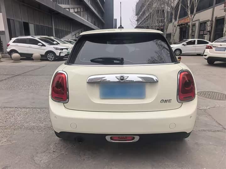 MINI Hatch — фото 11