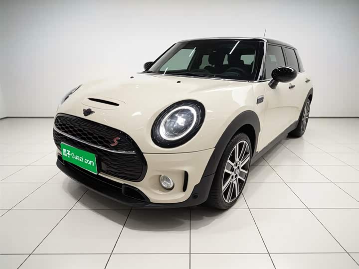 MINI Clubman — фото 2