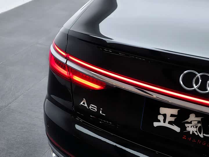 Audi A8 2019 Plus A 8 L 50 TFSI quattro Comfort — фото 15