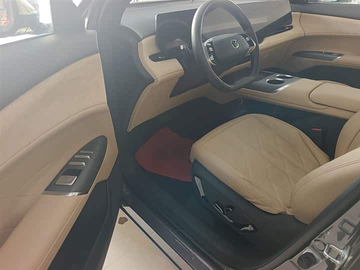 Changan CS75 PLUS 2025 1.5 T — фото 11