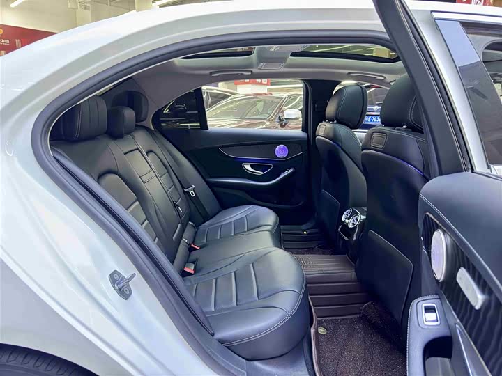 Mercedes-Benz C-Class 2019 C 260 L — фото 6
