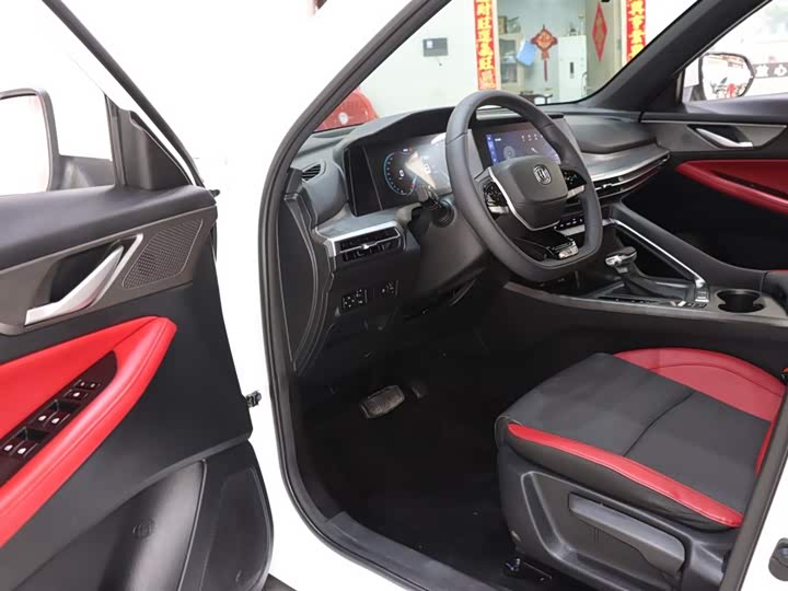 Changan CS35 PLUS 2023 1.4 T DCTLuxury — фото 9