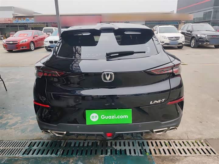 Changan UNI-T 2020 1.5 T Flagship — фото 6