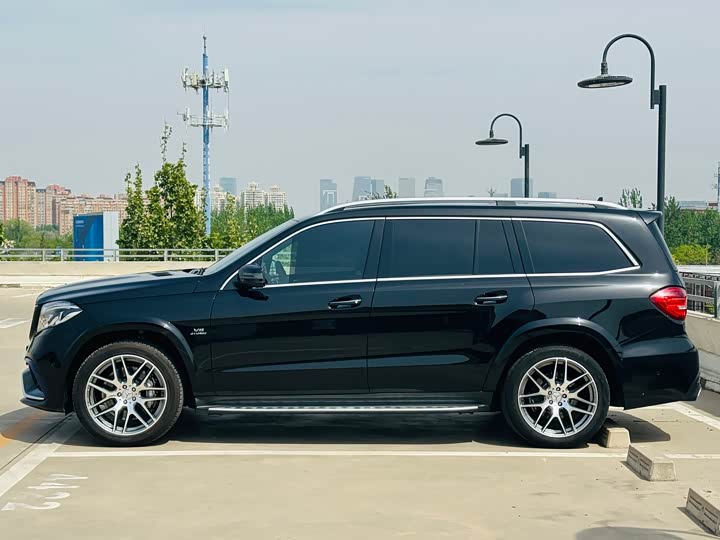 Mercedes-Benz GLS 2016 AMG GLS 63 4 MATIC — фото 7