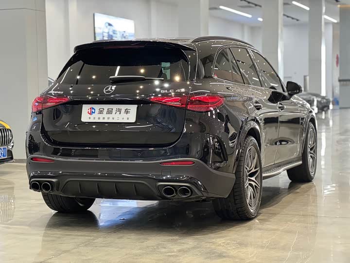 Mercedes-Benz GLC 2025 AMG GLC 43 4 MATIC — фото 4