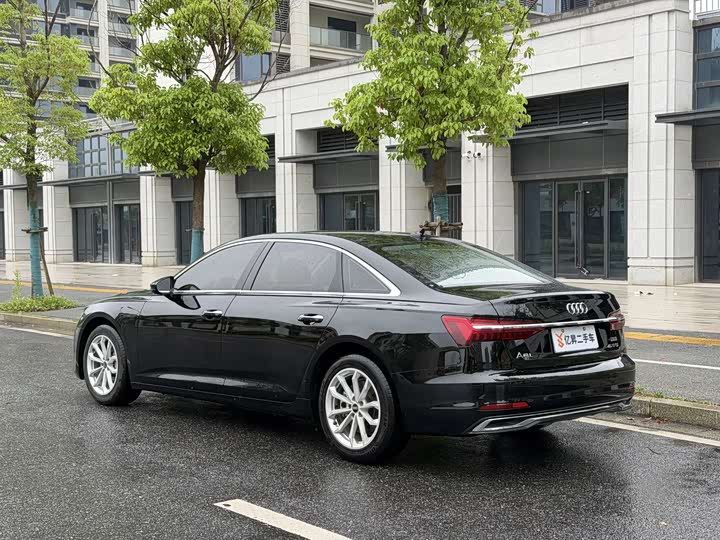 Audi A6L 40 TFSI — фото 4