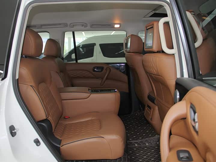 Infiniti QX80 2019 5.6 L Pro — фото 9