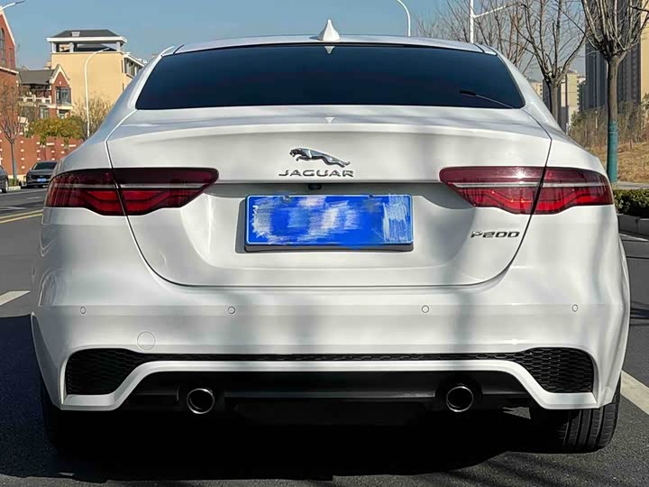 Jaguar XEL 2020 2.0 T 200 PS R-DYNAMIC S — фото 9