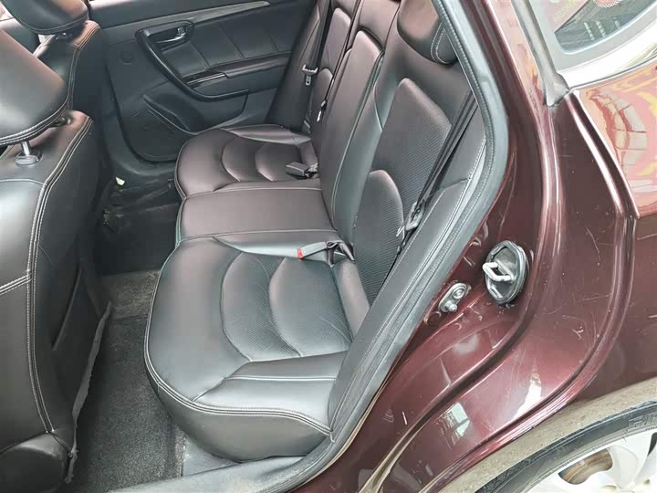 Trumpchi GA6 2016 235 T DCT — фото 13