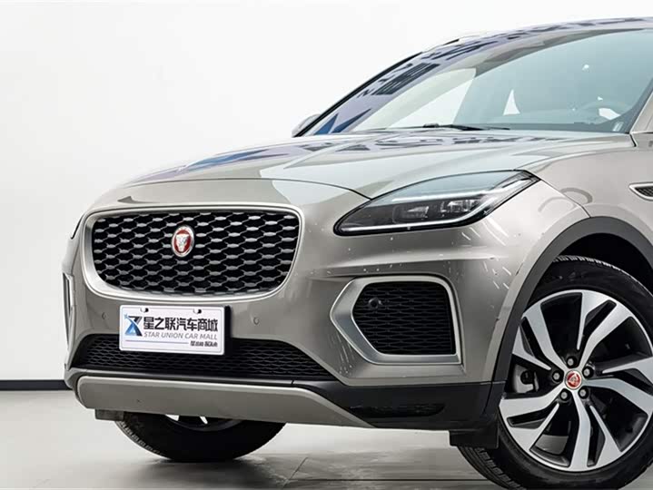 Jaguar E-PACE 2024 R-DYNAMIC S — фото 3