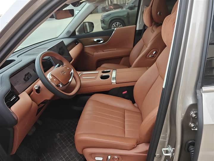 Trumpchi S9 2025 UItra 6 — фото 15