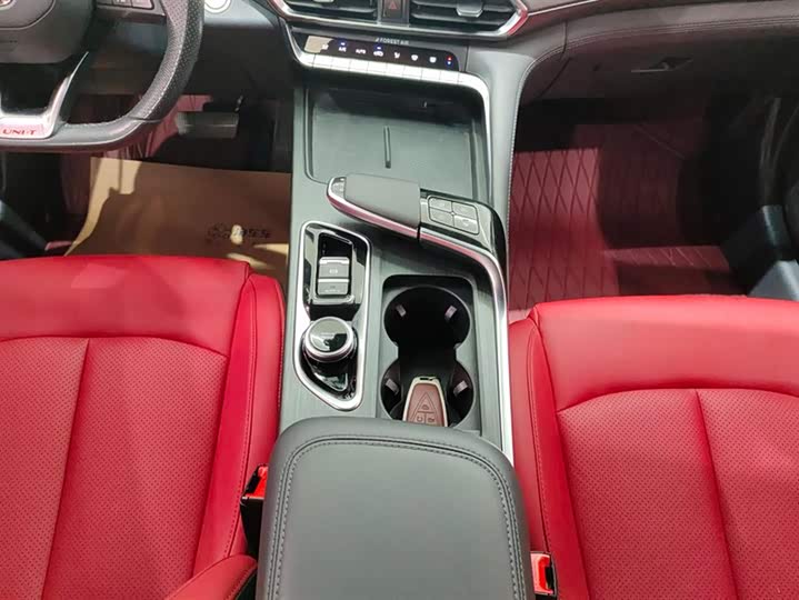 Changan UNI-T 2020 1.5 T Flagship — фото 16