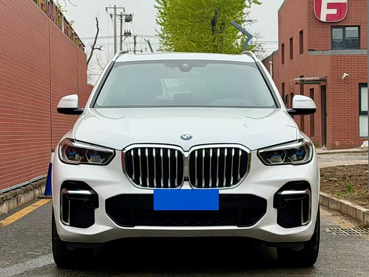 BMW X5 — фото 2