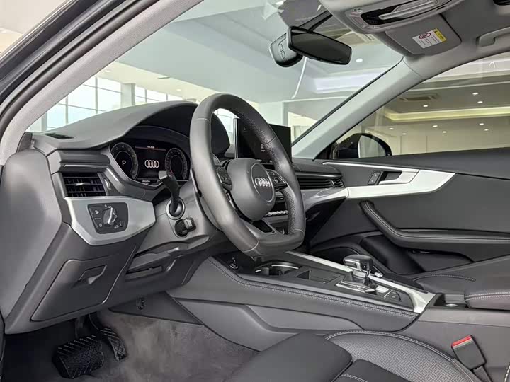 Audi A4L 2022 40 TFSI — фото 12