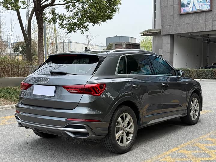 Audi Q3 2019 35 TFSI — фото 4