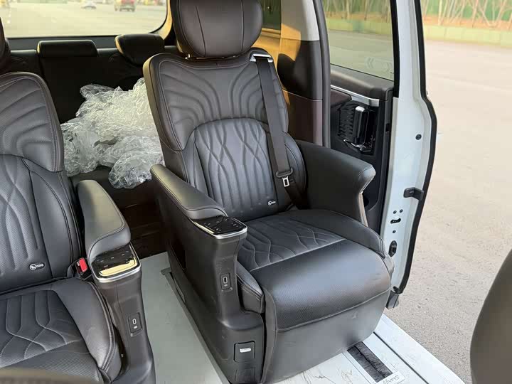 Trumpchi M8 2024 400 T — фото 13