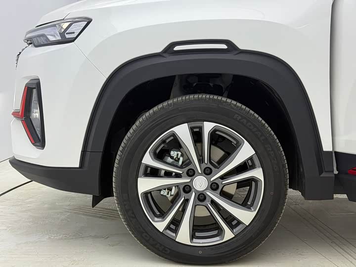 Changan CS35 PLUS 2023 1.4 T DCTLuxury — фото 19