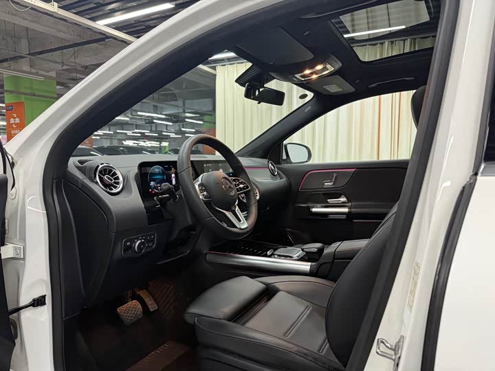 Mercedes-Benz GLA 2020 GLA 200 — фото 7