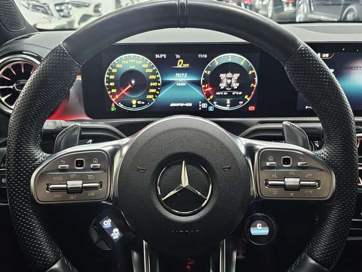 Mercedes-Benz A-Class 2023 AMG A 35 L 4 MATIC — фото 14