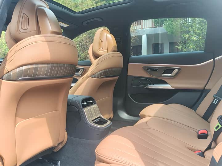 Mercedes-Benz E-Class 2025 E 300 L — фото 12