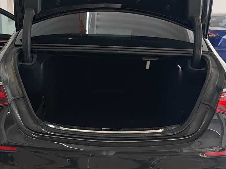 Mercedes-Benz S-Class 2024 S 400 L — фото 14