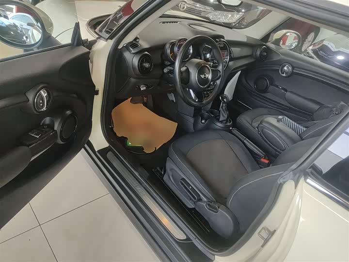 MINI Hatch — фото 16
