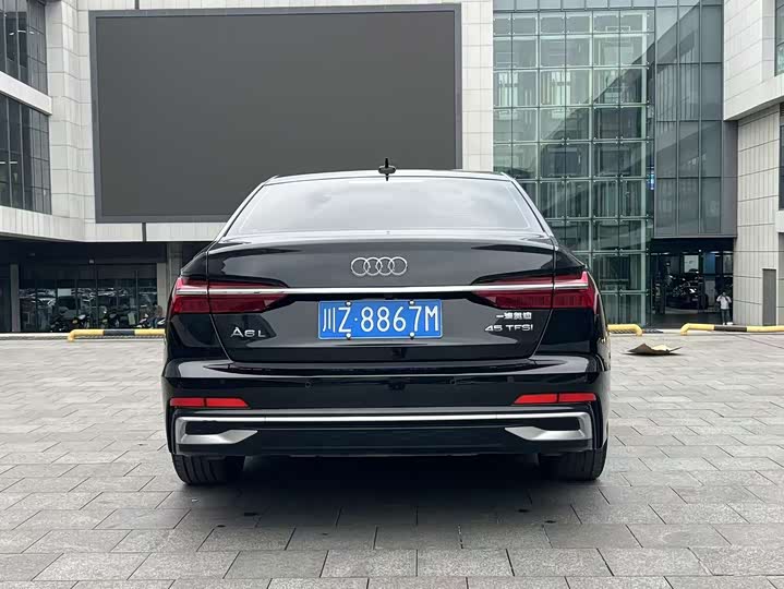 Audi A6L 2023 45 TFSI — фото 9