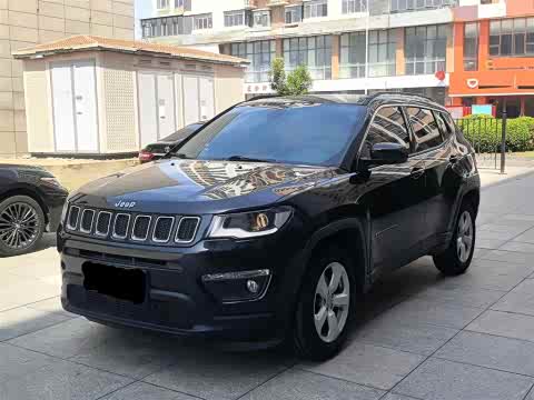 Jeep Compass — фото 9