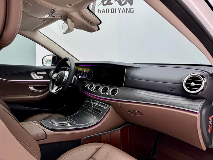 Mercedes-Benz E-Class 2020 E 300 L — фото 16