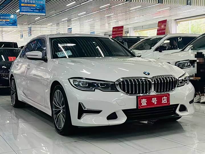 BMW 3-Series 2020 325 Li — фото 4