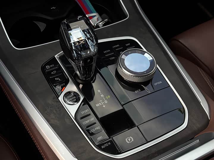 BMW X5 2022 x Drive 40i M — фото 13