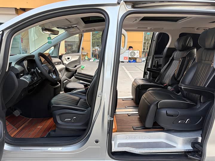 Roewe i MAX8 2021 400 TGI Supreme — фото 17