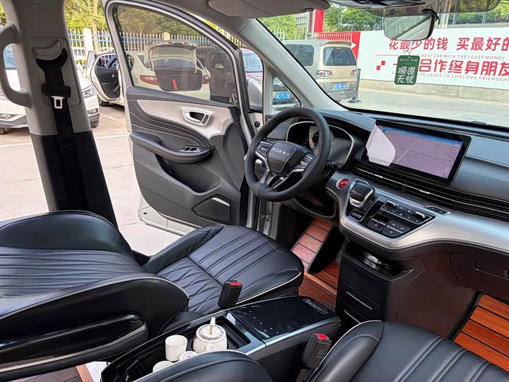 Roewe i MAX8 2021 400 TGI Supreme — фото 12