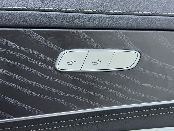 Mercedes-Benz C-Class 2016 C 200 L Sport — фото 11