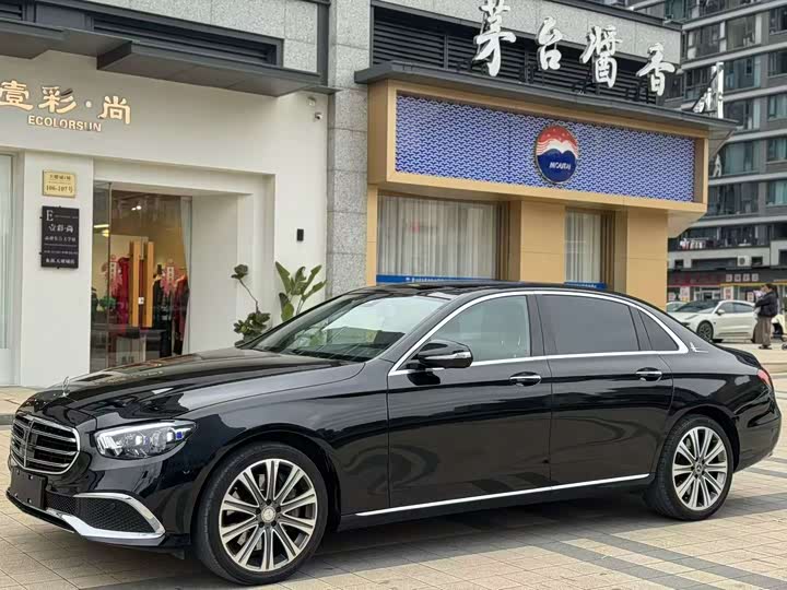 Mercedes-Benz E-Class 2017 E 320 L 4 MATIC — фото 2