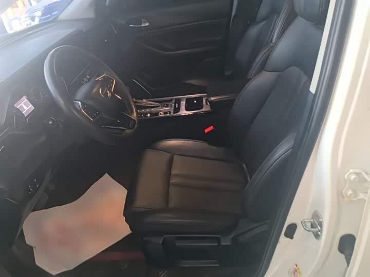 Trumpchi GS4 2020 270 T AT — фото 15